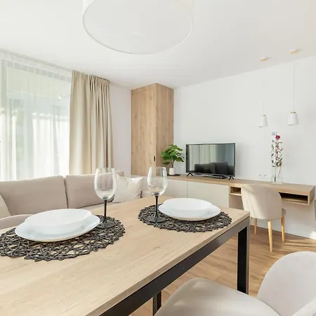 Jantaris Near With Fitness By Renters Mielno (Koszalin)