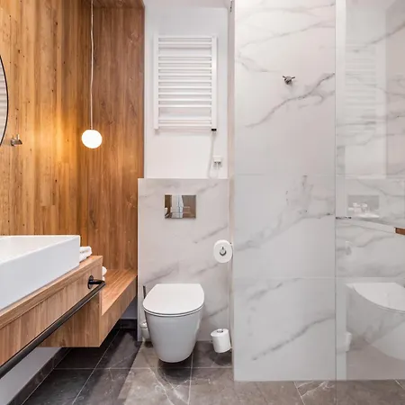 Apartment Jantaris Near With Fitness By Renters Mielno (Koszalin)