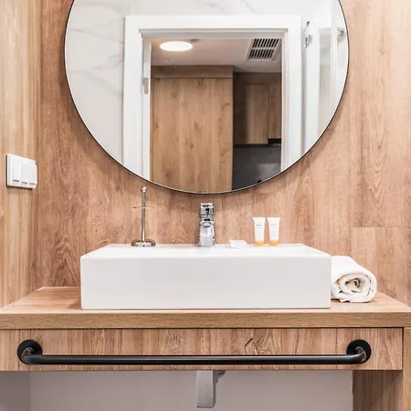 Jantaris Near With Fitness By Renters *