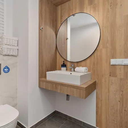 Lejlighed Jantaris Near With Fitness By Renters